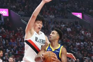 末節(jié)上場貢獻(xiàn)暴扣+兩帽！你為楊瀚森本場表現(xiàn)打幾分？