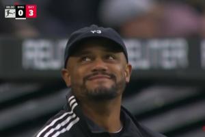 慈父的微笑??17歲卡爾打進世界波，孔帕尼在場邊非常開心