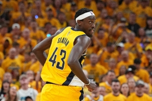 被迫三節(jié)打卡！西亞卡姆12投5中&三分6中2得到13分6板6助