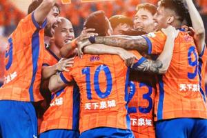 泰山vs海港首發(fā)：5外援PK4外援！洛佩斯先發(fā)，蔣光太替補(bǔ)加布缺席