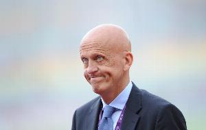 名哨科里納：我24歲時在15天內(nèi)掉光頭發(fā)，后來禿頭成了我的標(biāo)志