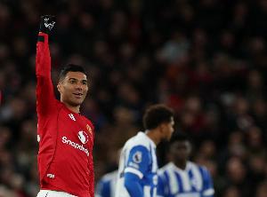 曼聯(lián)續(xù)不續(xù)？33歲卡塞米羅傳射絕對(duì)主力，近30萬(wàn)周薪合同明年到期