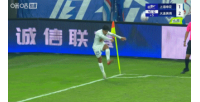 虛驚一場(chǎng)！劉祝潤(rùn)門前補(bǔ)射破門但朱鵬宇越位在先，進(jìn)球無(wú)效