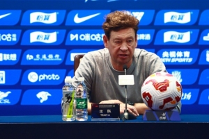 斯盧茨基：我們今天再次付出了學費，很多隊員沒表現(xiàn)出應有的水平