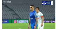 路易斯補(bǔ)時(shí)點(diǎn)射絕平！畢津浩撞倒吳曦送點(diǎn)，申花2-2扳平英博！