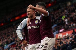 從保級(jí)殺到第8！埃梅里狂攬4連勝維拉連克熱刺曼城，下輪戰(zhàn)利物浦