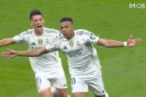 姆巴佩全場表現(xiàn)：不講理世界波被吹，反越位單刀破門，點球被撲