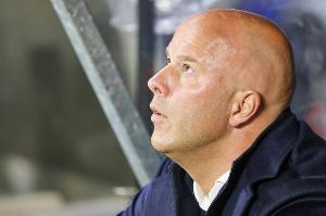 內(nèi)維爾：利物浦讓我想起昔日亂糟糟的曼聯(lián)，需簡(jiǎn)化戰(zhàn)術(shù)穩(wěn)固防守