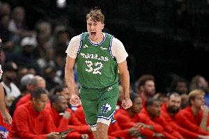 0失誤控鋒！弗拉格NBA首勝22分4板4助??生涯首個(gè)20+！