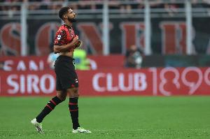 跟隊記者：奇克回歸米蘭合練，埃斯圖皮尼安仍單獨訓練