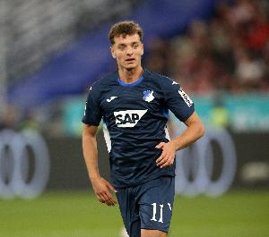 德天空：拜仁有意霍芬海姆前鋒阿斯拉尼，但他本人夢想加盟巴薩