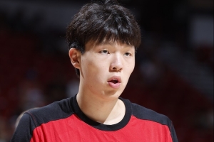 媒體人：楊瀚森疲勞期來了 一周四賽 CBA沒這么大強(qiáng)度的飛行比賽