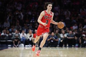 1億超值！吉迪14投7中砍下18分13籃板5助攻 帶隊取得開季3連勝