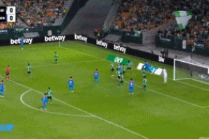 夢幻開局，馬競開場僅3分鐘1-0領(lǐng)先貝蒂斯，朱利亞諾·西蒙尼進(jìn)球