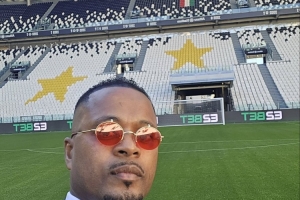 重返尤文主場(chǎng)！埃弗拉曬照：回家真好，一段永不結(jié)束的愛(ài)情故事