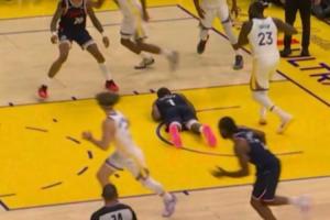 可愛捏??哈登！這里不讓睡覺！