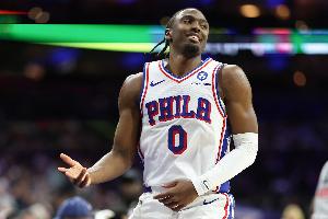 儼然球隊(duì)大當(dāng)家！76人開季4勝0負(fù) 馬克西場均轟下37.5分8.3助