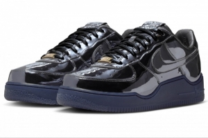 帶有超大皇冠Logo大底！詹姆斯專屬的AF1 即將發(fā)售
