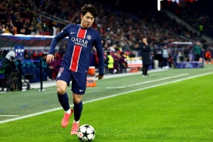 記者：李剛?cè)室蛄鞲?，將缺席巴黎客?zhàn)洛里昂之行