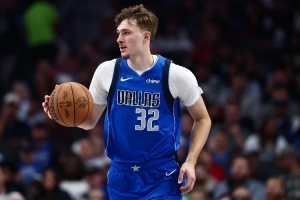 加內(nèi)特：我不喜歡弗拉格打控衛(wèi) 他最好是打前鋒&要讓他跑起來(lái)