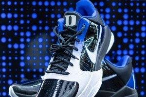 羨煞旁人！杜克大學(xué)曬出了球隊(duì)專屬的第三款Kobe 5配色！