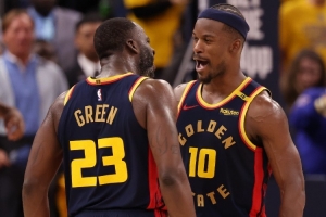 庫里：巴追率隊(duì)掌控了局勢 我末節(jié)只需打兩分鐘比賽就失去懸念