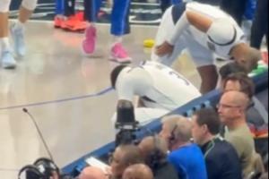 患有雙側(cè)跟腱勞損！濃眉在場邊蹲著撫摸小腿許久 隊(duì)友滿臉擔(dān)憂