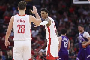 小賈巴里：我和申京一起成長(zhǎng)起來(lái) 我倆努力相互督促并穩(wěn)定發(fā)揮