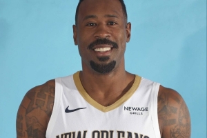 小喬丹戰(zhàn)舊主！鵜鶘vs掘金首發(fā)：約基奇領(lǐng)銜 錫安&穆雷&戈登出戰(zhàn)