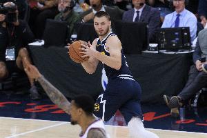 快攻小王子！布勞恩13中8得17分6籃板4助攻