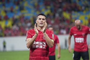 媒體人：上海海港有意周定洋有段時(shí)間了，不只是為了今年?duì)幑? >
                                        </div>
                                    </div>
                                                                        <div   id=