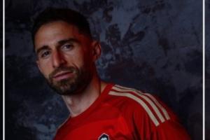 博里尼：我去年在桑普就像斯特林，他們讓我單獨訓(xùn)練還不給我飯吃