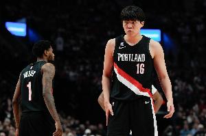 媒體人：上楊瀚森&克林根這種大中鋒打五外 定位就很尷尬