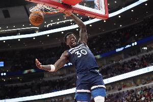 蘭德?tīng)枺喝A子缺陣球隊(duì)不能贏球問(wèn)題出在防守而不是進(jìn)攻