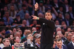 馬祖拉：每天醒來必須做一個(gè)選擇 就是攻防兩端專注于搶籃板