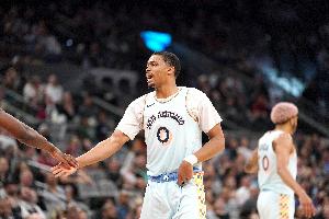 凱爾登：我們不能自滿 也不能安于現(xiàn)狀 我會(huì)做好我應(yīng)該做的事情