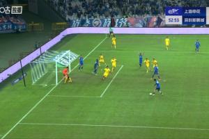 踢丟絕佳良機(jī)，陳晉一禁區(qū)內(nèi)無(wú)人防守調(diào)整2秒結(jié)果一腳打飛