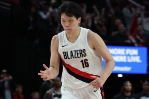 劉維偉：開拓者教練組對瀚森的發(fā)展是滿意的 他們有長期培養(yǎng)計(jì)劃