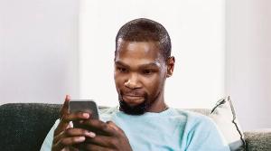 網(wǎng)友：如今聯(lián)盟高分不斷&難看 KD：別看不就行了 討厭還每天看？