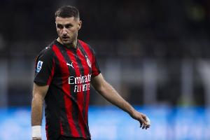 尋槍！米體：米蘭1月或重啟多夫比克和希門尼斯交換 關(guān)注帕尼切利