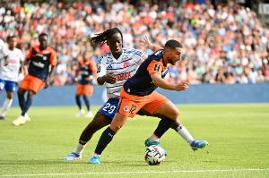 法媒：危險鏟球致福法納傷停數(shù)月，杜庫雷遭停賽4場