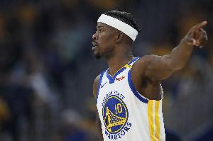 籃板搶得猛！巴特勒18中7 得到23分11板3助 其中有7個(gè)前場(chǎng)板