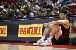 成功不是固定公式 成長(zhǎng)不是一條直線 別急著把“楊瀚森們”推下山