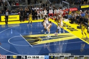 生猛！以賽亞-杰克遜籃下接球 垂直上升力壓波津雙手暴扣