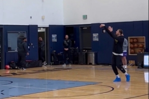 仍舊為出戰(zhàn)成疑！東契奇今天參加了球隊(duì)投籃訓(xùn)練