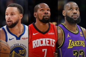 庫(kù)里&KD前4場(chǎng)拿下100+得分！歷史僅4位37+歲球員開季前4場(chǎng)做到