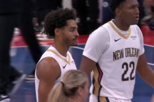 百步穿楊！普爾空位等候多時 接球三分命中轟?？齑?個人已砍25分