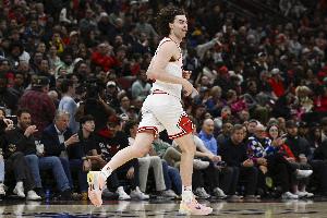 吉迪：是信心讓我感覺自己成為全面的球員 我在公牛感受到被需要