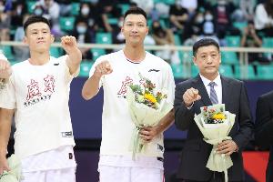 周鵬談生涯初期：宏遠(yuǎn)最差的都是國(guó)家集訓(xùn)隊(duì) 其他都是國(guó)家隊(duì)主力