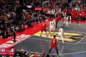 翻過來了！阿夫迪亞騎馬射箭打板命中 開拓者反超掘金